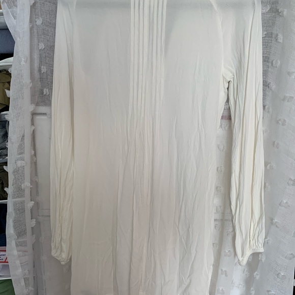 H&M viscose pleated dress with pintucks (EUC) (2) - Picture 5 of 6